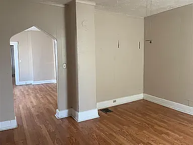 1 bed, 736 sqft, $1,050 — Photo 2