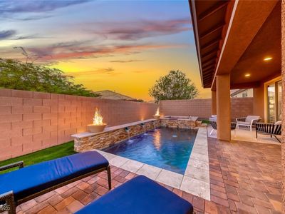 529 Cadence View Way, Henderson, NV, 89011