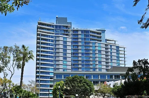 1080 Park Blvd Photo 1