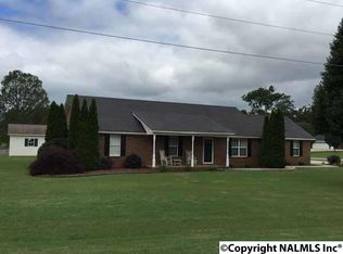 61 County Road 390, Trinity, AL 35673