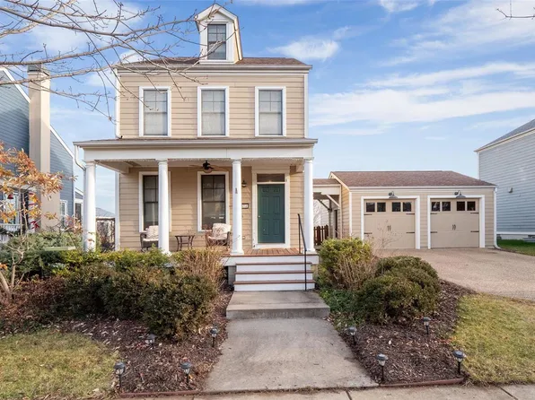 3634 Hempstead St, Saint Charles, MO 63301