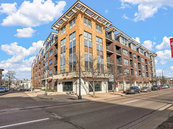 4525 Park Commons Dr Unit 320, Saint Louis Park, MN 55416