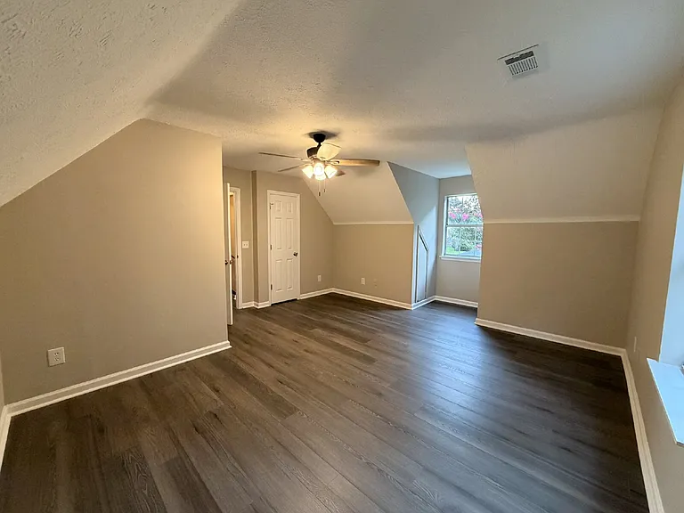 1306 Green Forest Dr — Photo 19