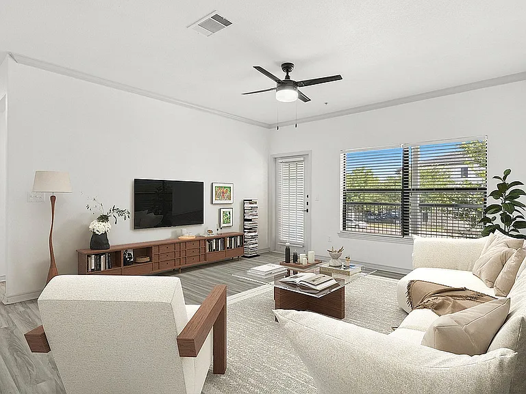 2x2 1240 sqft B2 - Living