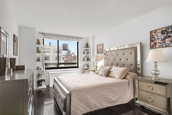 Rented by Warburg | media 12