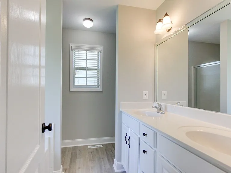 1384 Borrowdale Dr — Photo 27