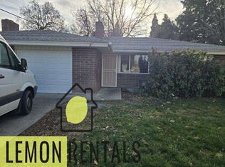 1302 S 16th Ave #2, Yakima, WA 98902