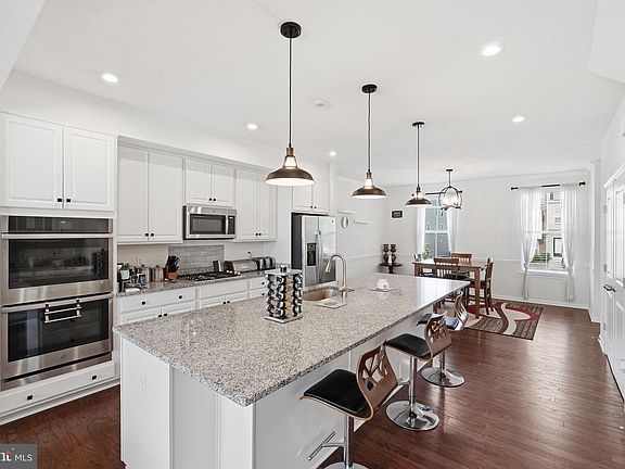 3rd image of 13044 Jessica Grove Pl