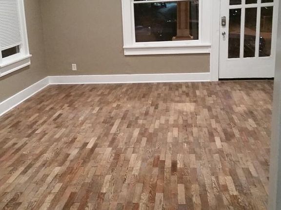 Living Area looking towards the front door.