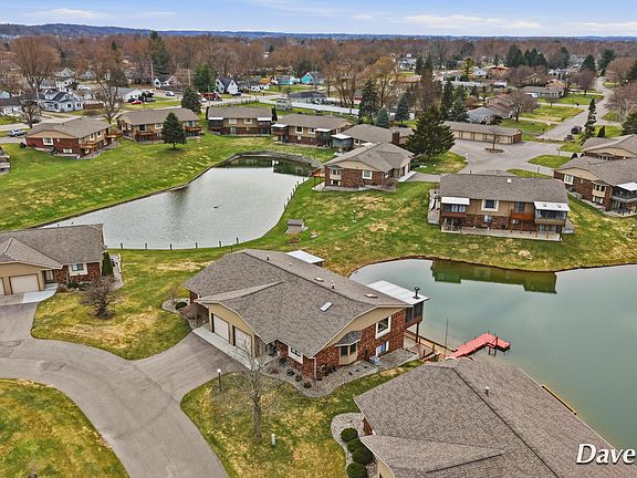 4th image of 709 Waterview Ct SW