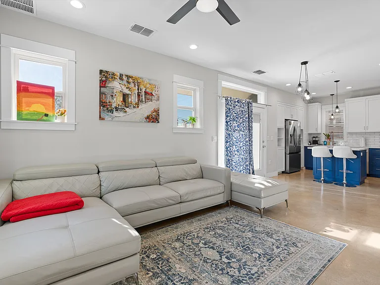1809 Chestnut Ave #106 — Photo 9