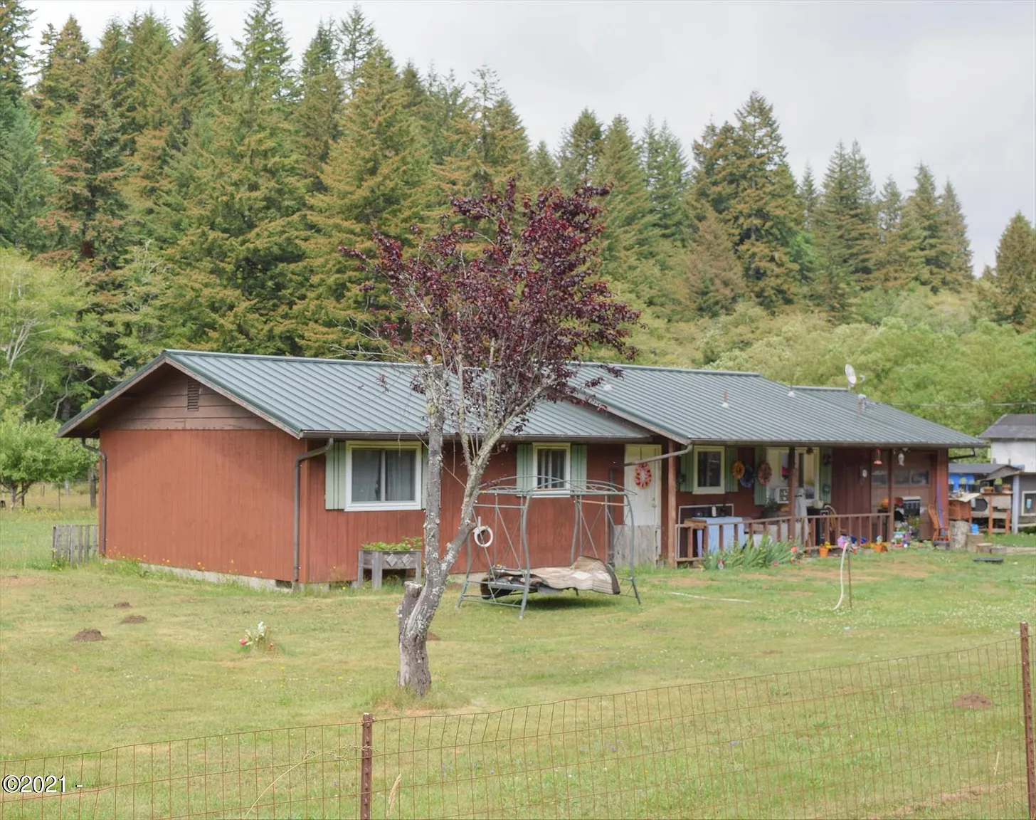 9687 Logsden Rd photo 1