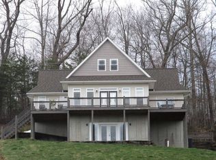 1071 Lake Katharine Rd, Jackson, OH 45640