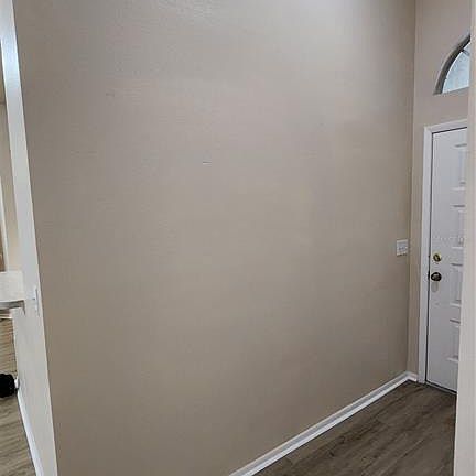 5th image of 1633 Elk Spring Dr