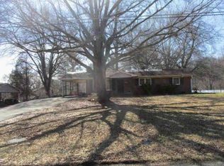 2074 Emorywood Rd, Rural Hall, NC 27045