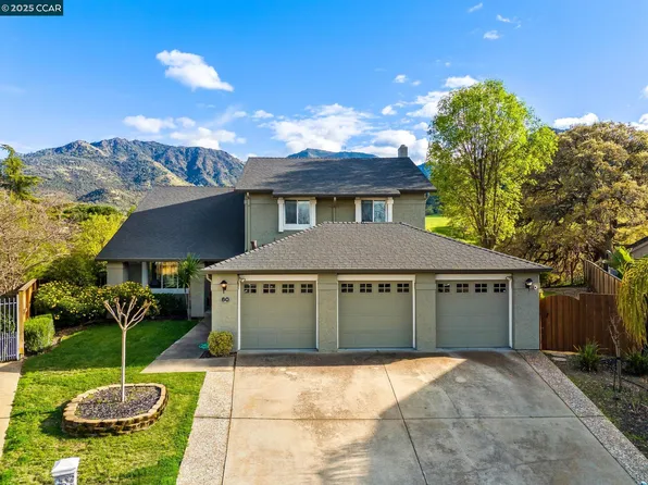 60 Mountaire Pl, Clayton, CA 94517