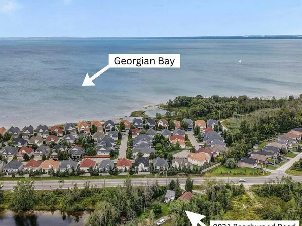 9031 Beachwood Rd, Wasaga Beach, ON L9Z 2X9