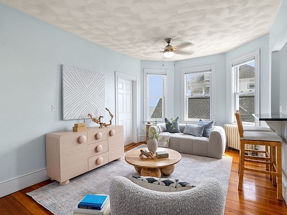 4th image of 53 Trident Ave APT 301