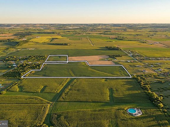 4th image of 4275 W Canal Rd