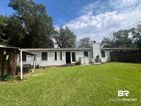 5th image of 1520 Valencia Dr