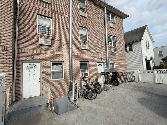 4th image of 9550 112th street