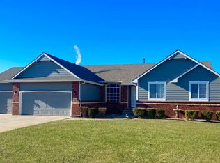 12301 E Zimmerly Ct, Wichita, KS 67207