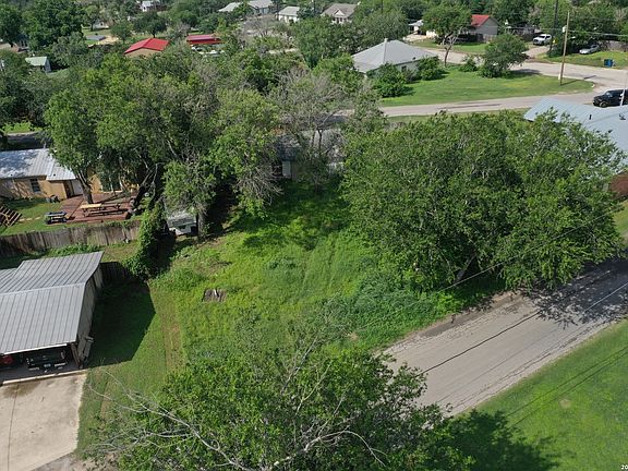 3rd image of 610 W Moore Ave LOT 2-3-6
