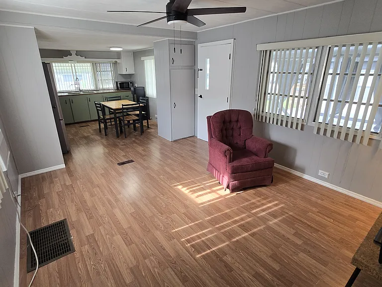 554 Woodpecker Pike — Photo 21