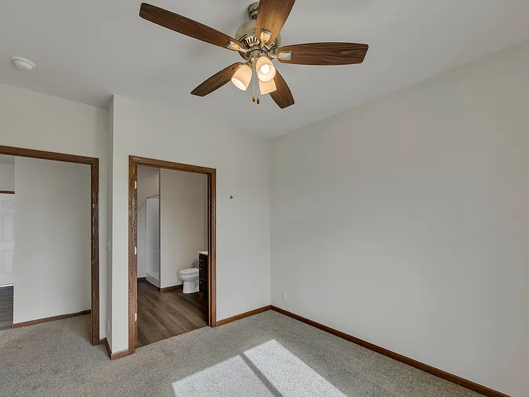 Wilderness Hills South Apartments — Photo 121