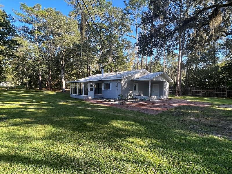 1st image of 6007 NW 132nd St