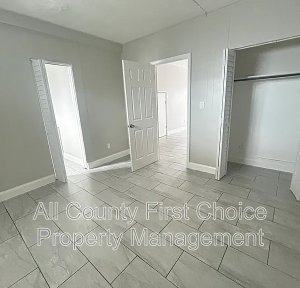 7380 63rd St N #5 — Photo 7