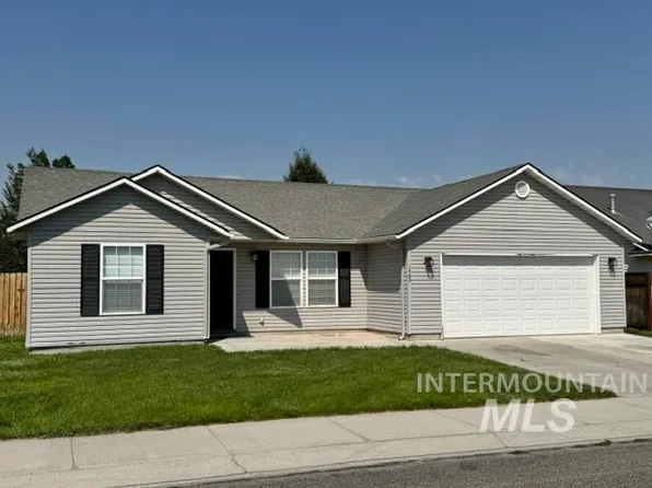 1464 Valencia St, Twin Falls, ID 83301