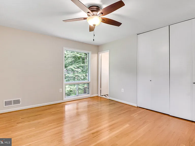 5019 Fleming Dr — Photo 19