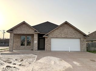 922 Dove Chase Ln, College Station, TX 77845