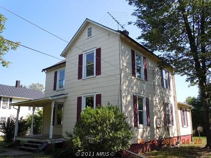 1st image of 819 Sperryville Pike