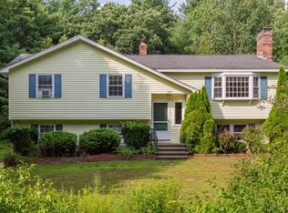 12 Heron Dr, Londonderry, NH 03053