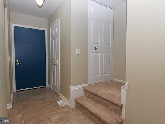 2nd image of 1211 Summerwood Ct