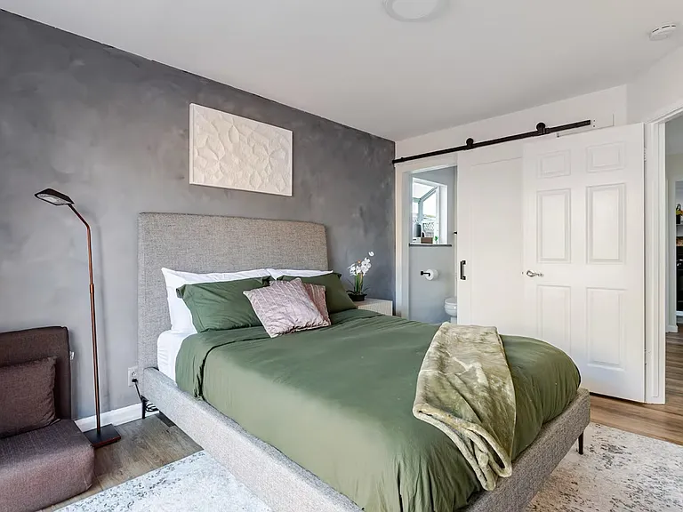 39986 Barbara St — Photo 27