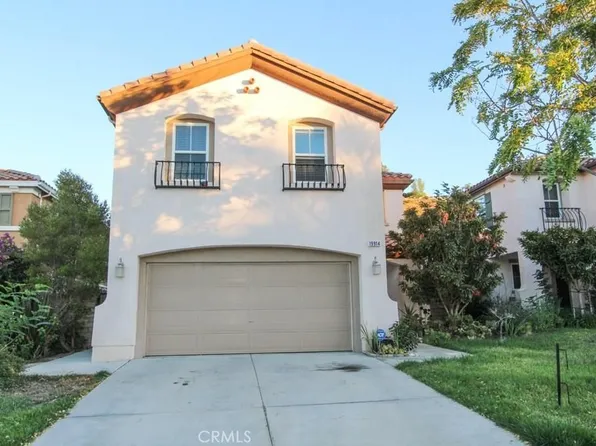 19914 Christopher Ln, Santa Clarita, CA 91350
