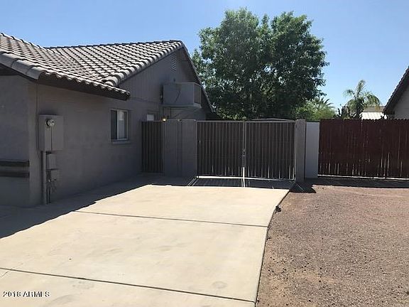 RV Gate