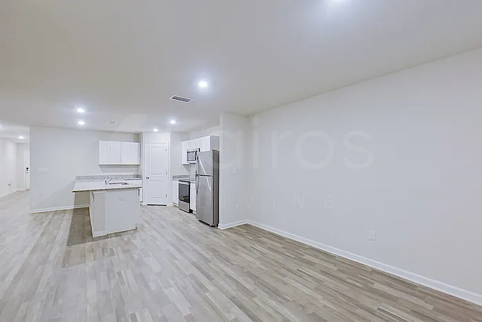 21617 Yosemite Blvd — Photo 3