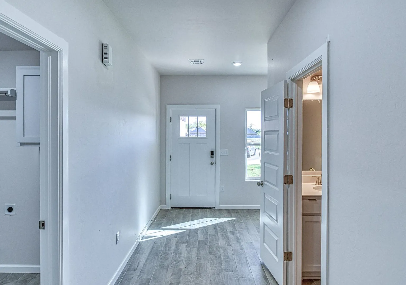 Move In Special: August Rent Free! — Photo 4