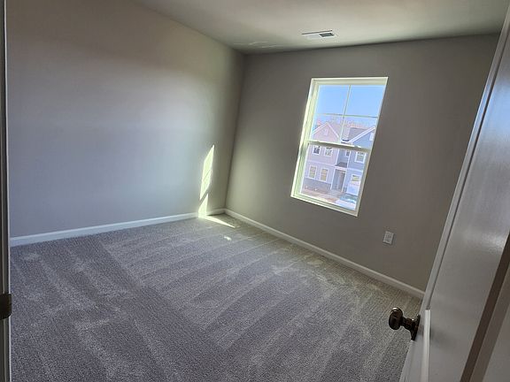 2nd image of 947 Highland Trace Dr