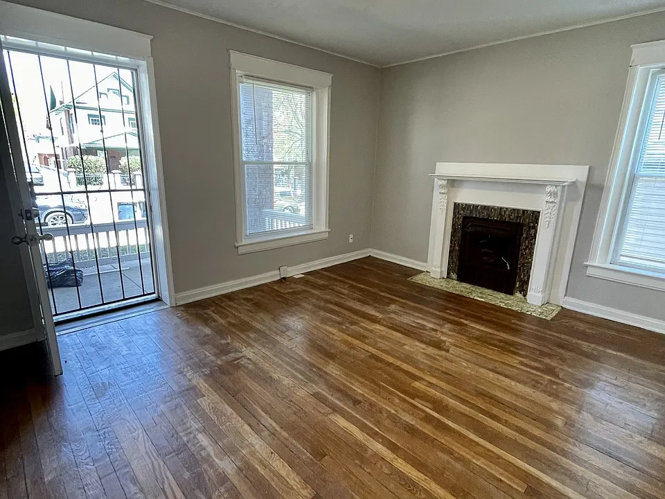 3921 Norledge Ave #1E