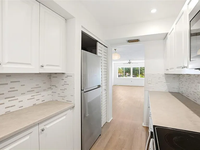 4570 Overlook Dr NE #284 — Photo 6