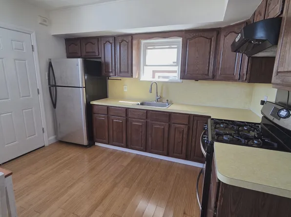 38 Humphrey Ave, Bayonne, NJ 07002