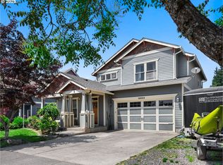 18653 Van Fleet Ave, Sandy, OR 97055