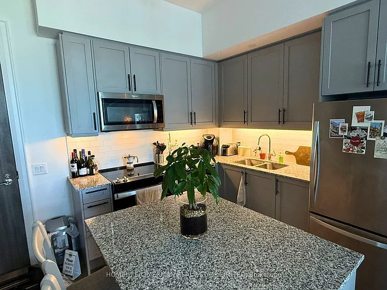 10 Gatineau Dr #1604 — Photo 23