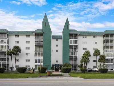 4751 NW 21st St #302, Fort Lauderdale, FL, 33313