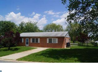 13 Strauss Way, Newark, DE 19702